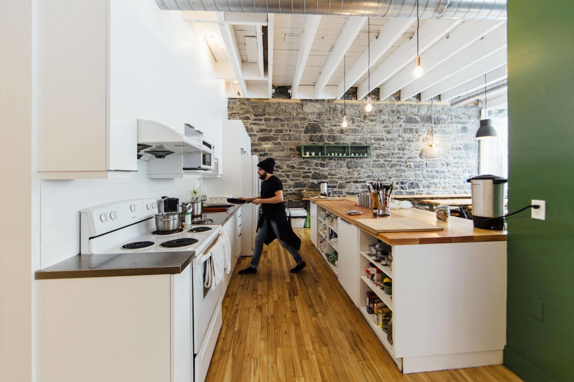 Alt Hostel Montreal Luaran gambar